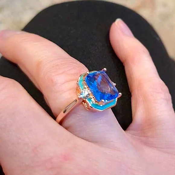 Gold Art Deco Blue Sapphire Ring - Picture 7 of 9